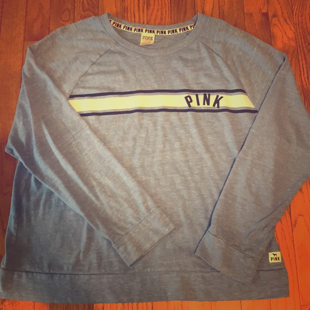VS PINK Long Sleeve Tee